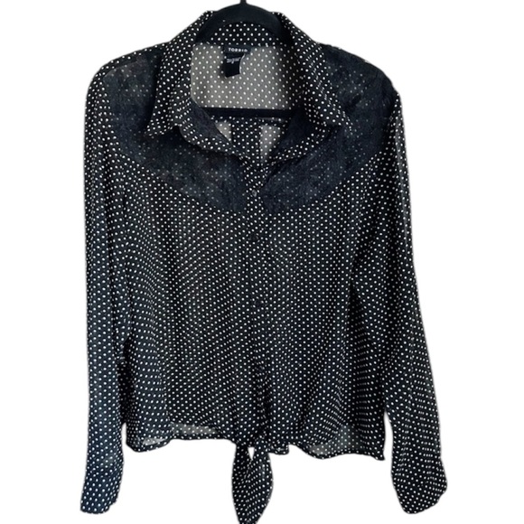 Torrid Polka Dot Collar Top Sz Large 0 - Picture 1 of 5